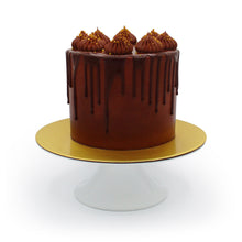 Load image into Gallery viewer, Ultimate Chocolate Cake
